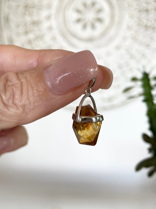 Cognac Citrine Pendant