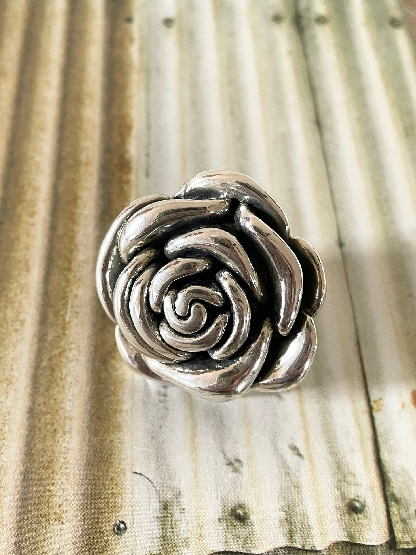Mexican Flower Ring - size 6