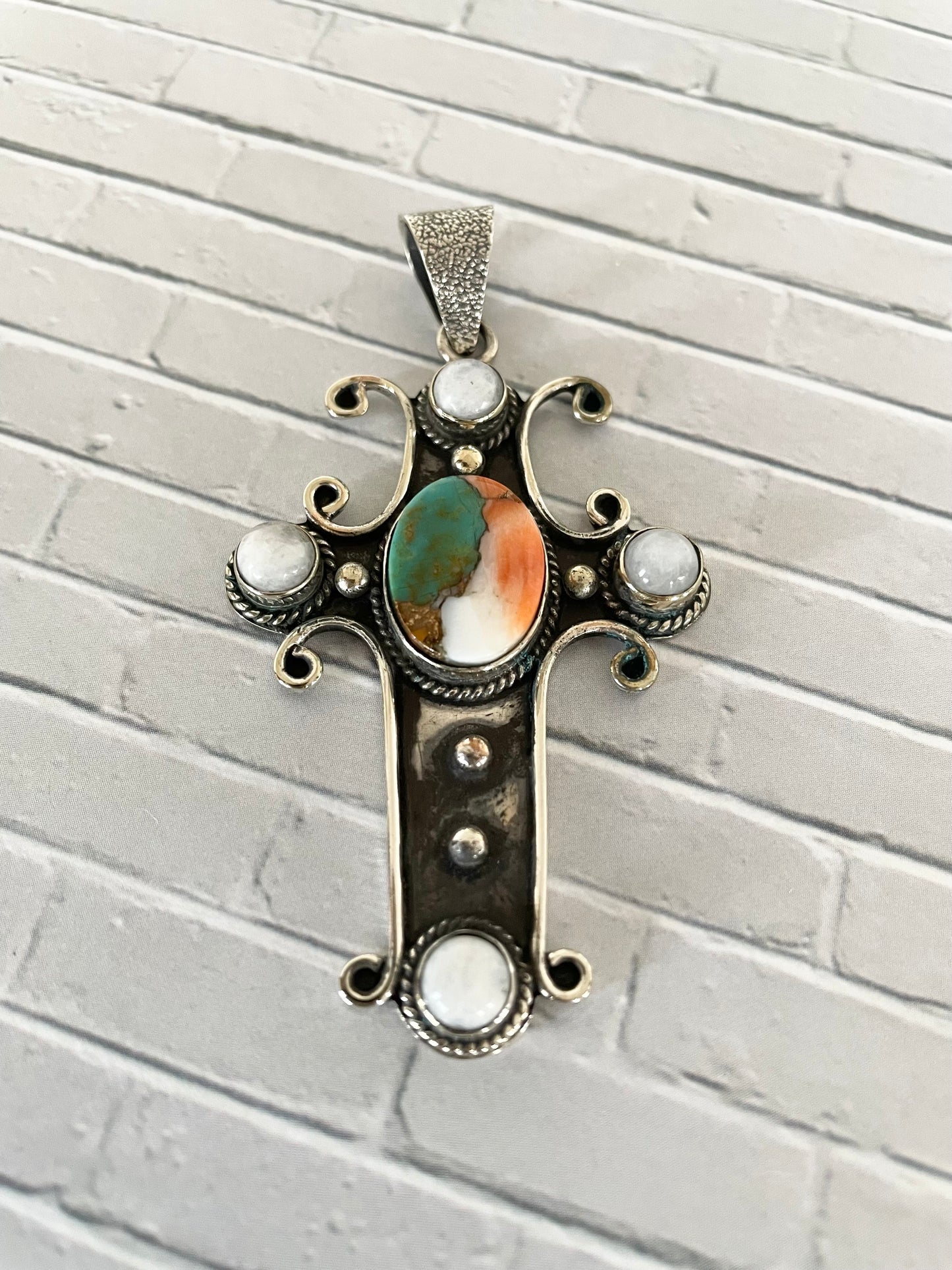Spiny Oyster/Moonstone Patina Cross Pendant