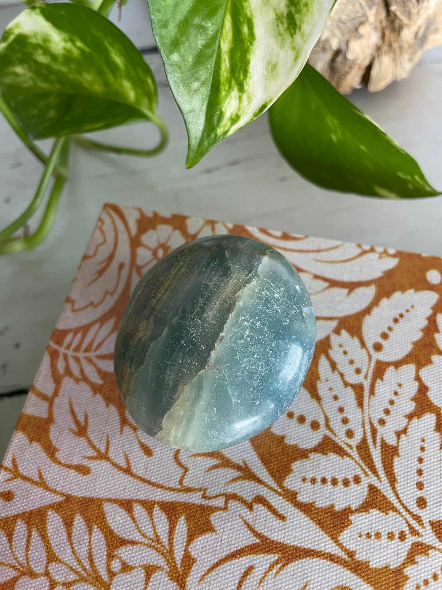 Blue Onyx Pillow Palm Stone