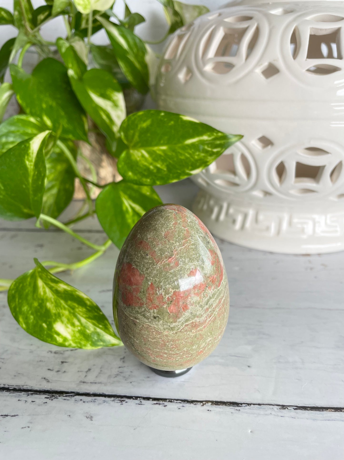 Unakite Egg Includes Hematite Ring