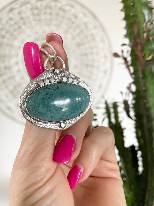Hubei Turquoise Studded Pendant