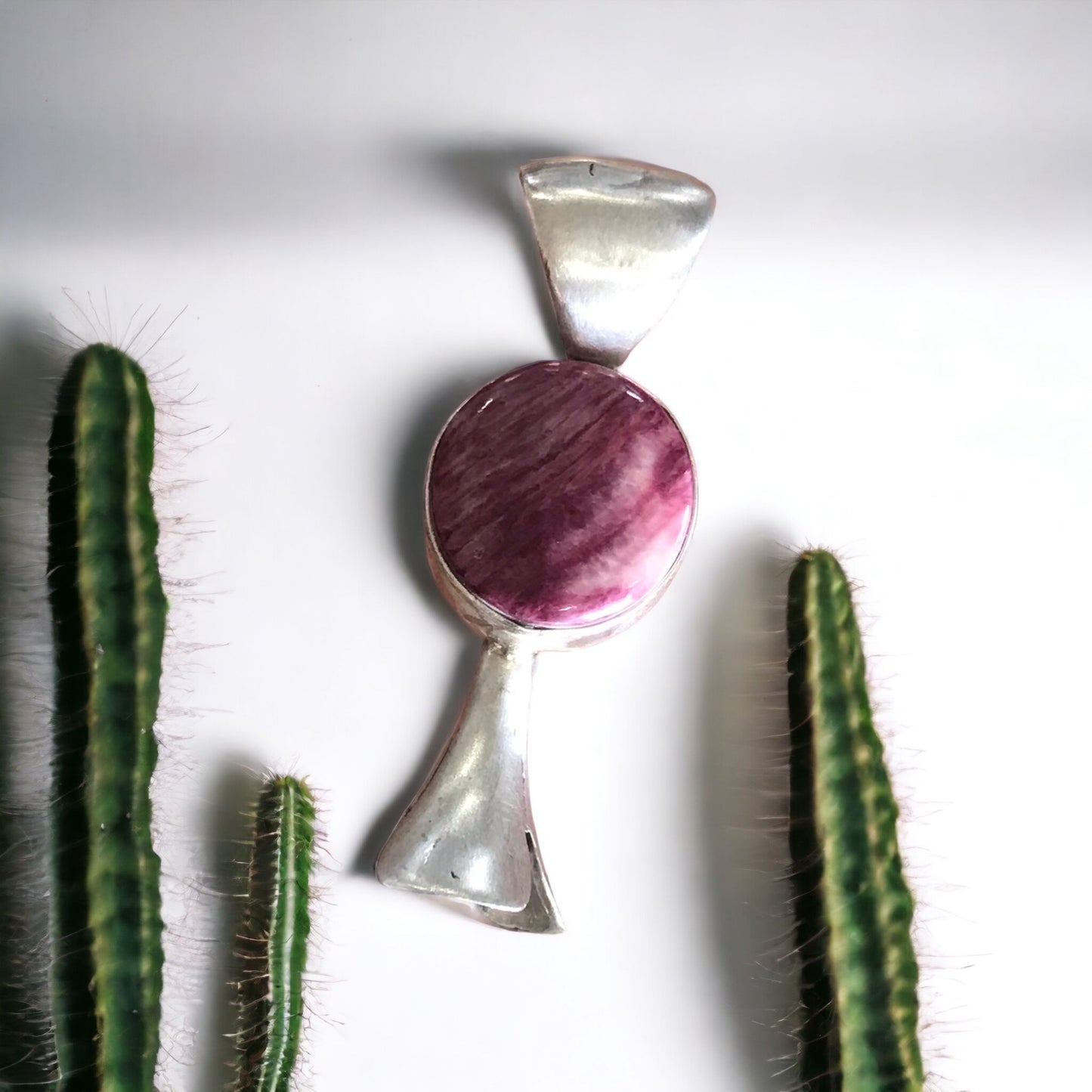 Pendant ~ Navajo Purple Spiny Oyster Squash Blossom