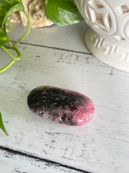 Rhodonite Pillow Palm Stone