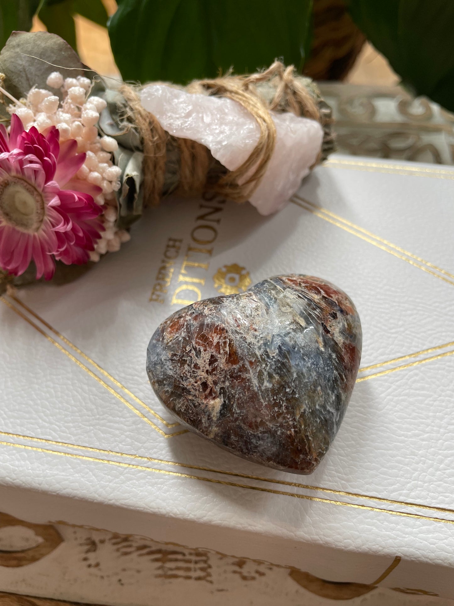 Kyanite Heart