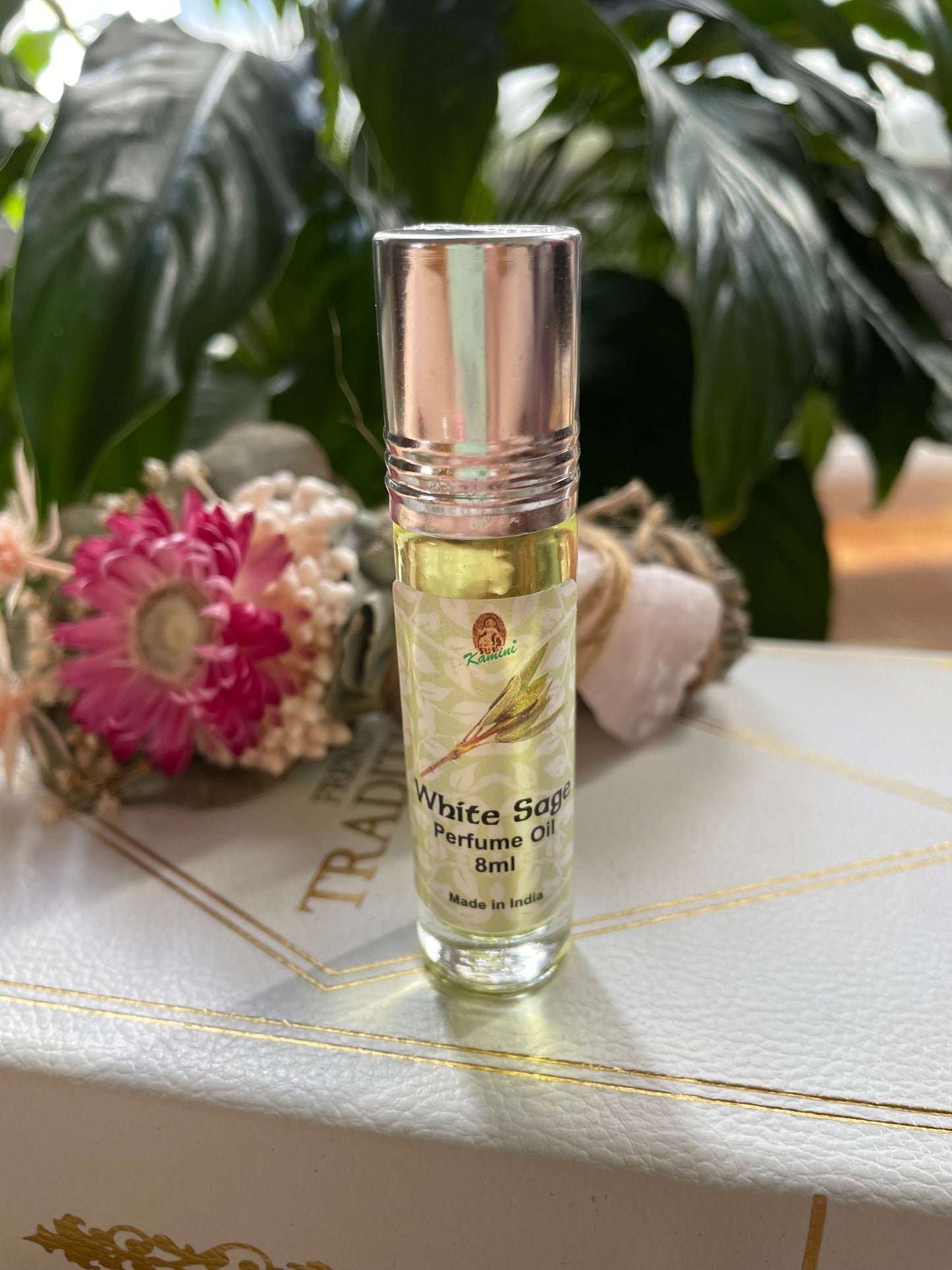 Kamini Perfume Oil ~ White Sage