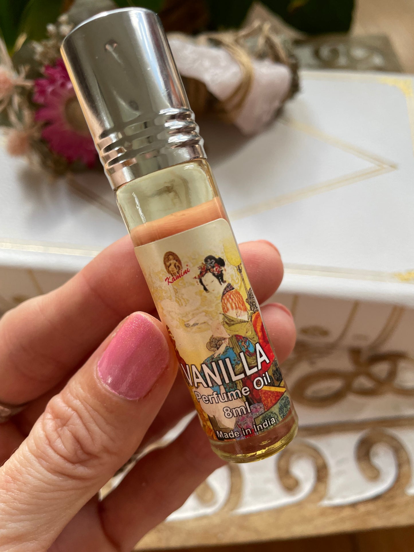 Kamini Perfume Oil ~ Vanilla