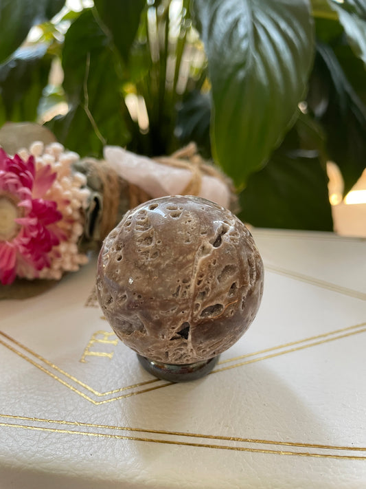 Sphalerite Shere includes wooden sphere