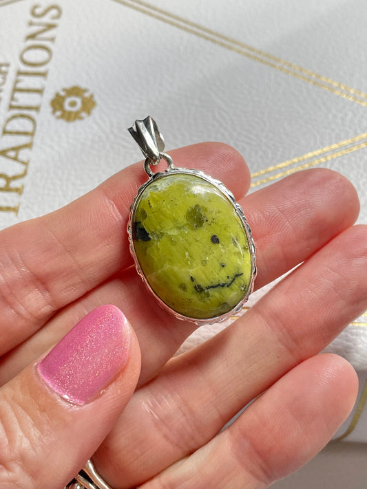 Lizardite /Yellow Serpentine Silver Pendant