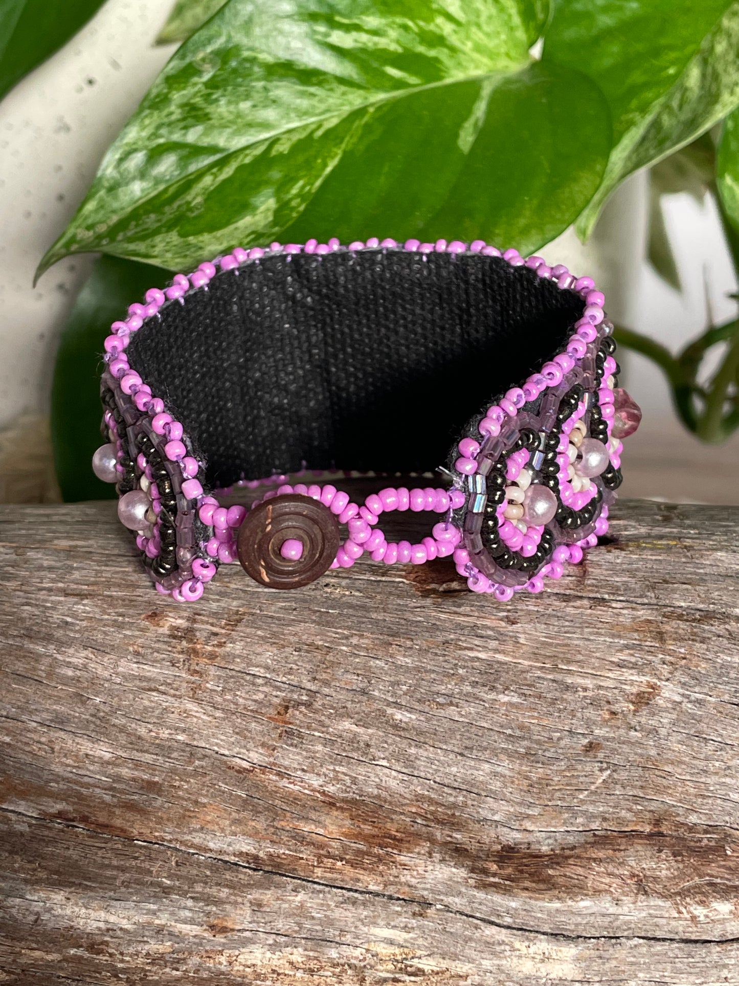 Beaded Bracelet ~ Peace Out