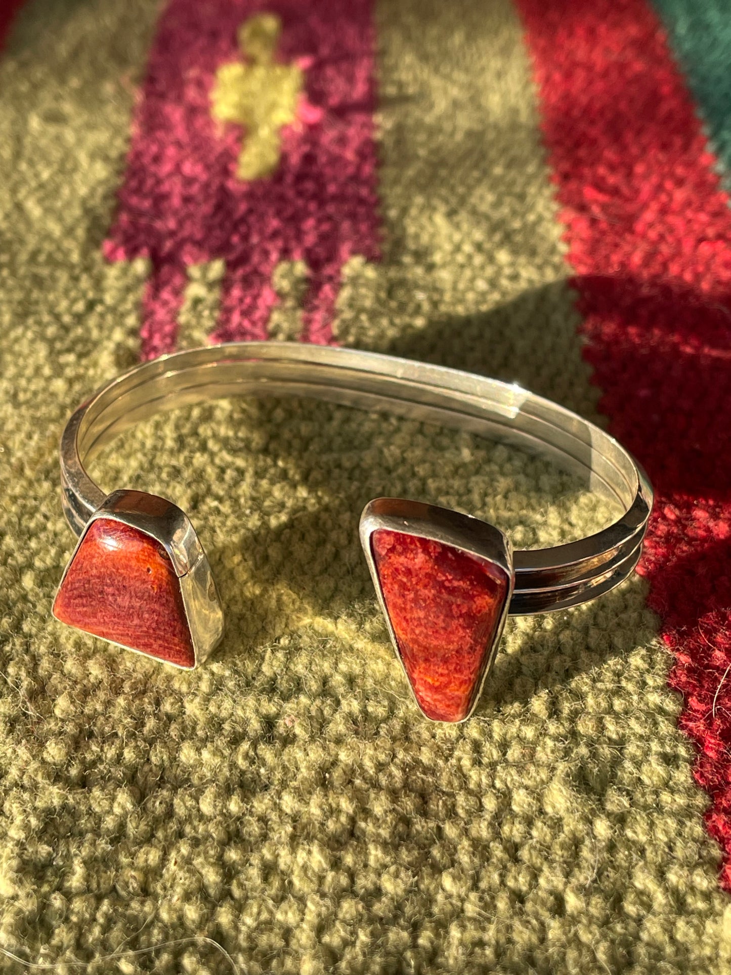 Navajo Cuff ~ Spiny Oyster ~ U.S