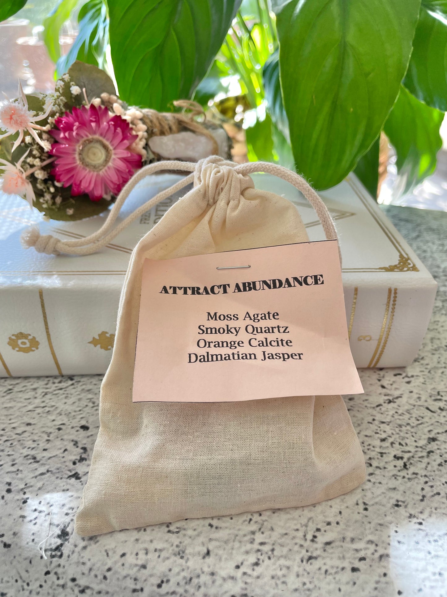 ATTRACT ABUNDANCE Healing Pouch ©