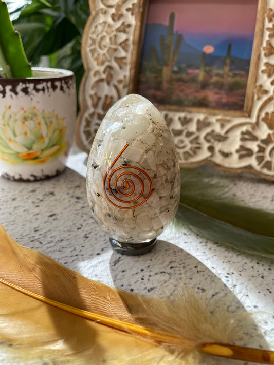 Orgone Egg - Rainbow Moonstone Includes Hematite Ring