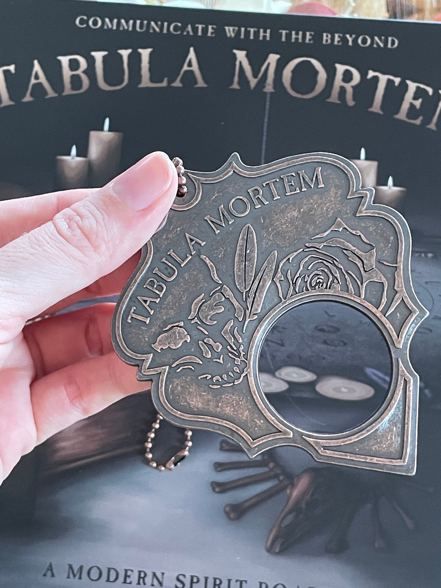 Tabula Mortem ~ A modern spirit board