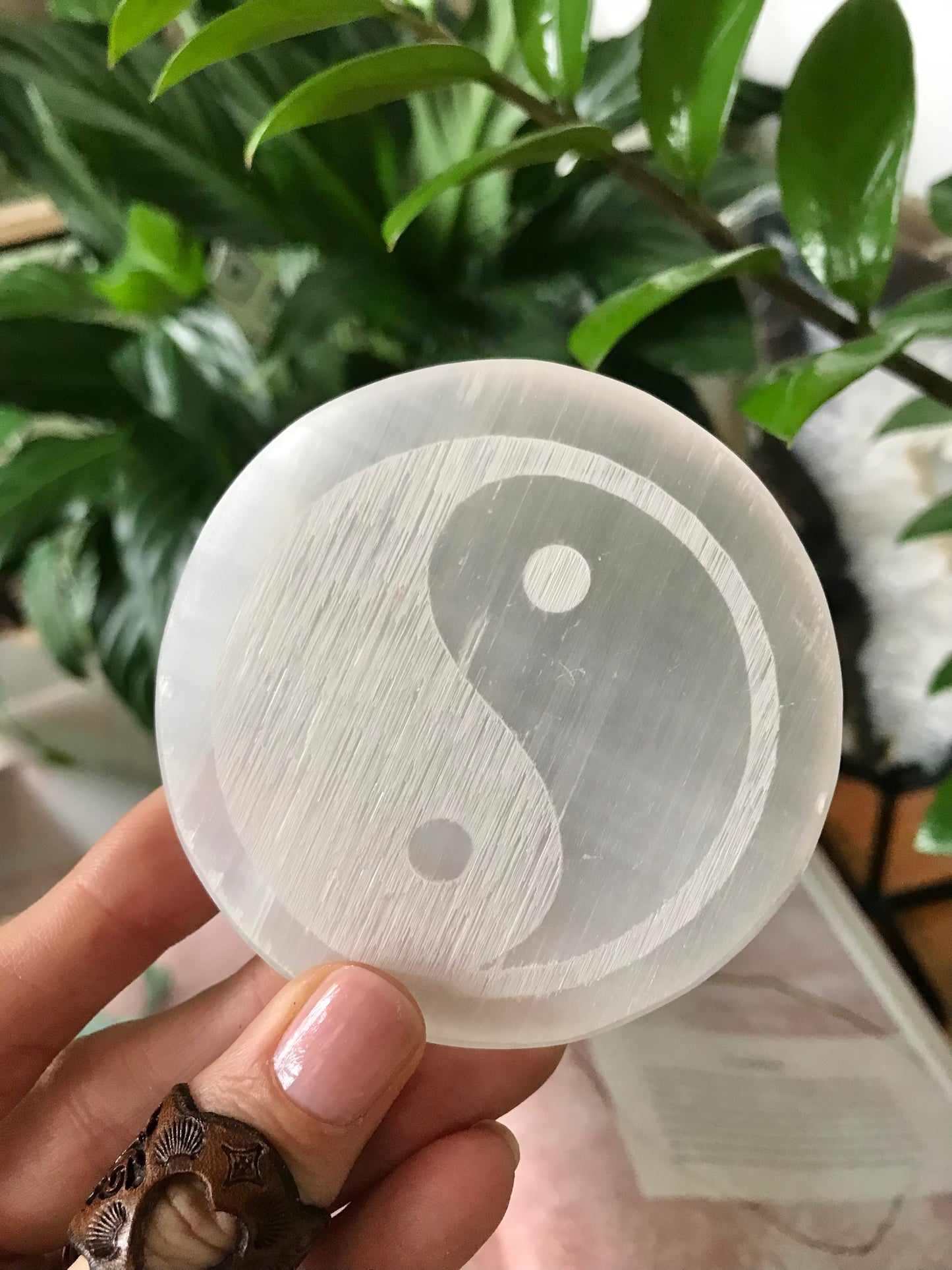 Selenite Charging Plate ~Yin /Yang